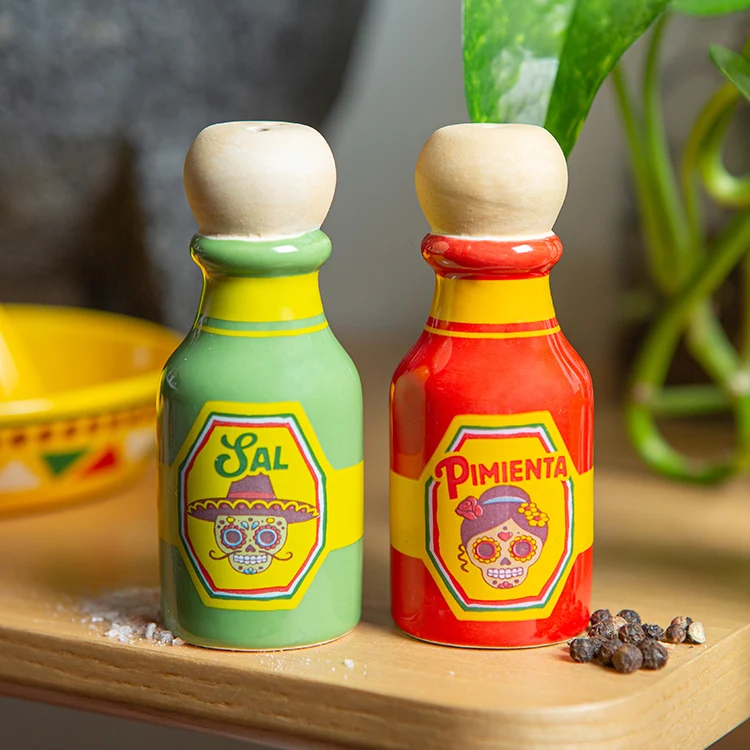 Hot Sauce Salt & Pepper Shakers - Image 2
